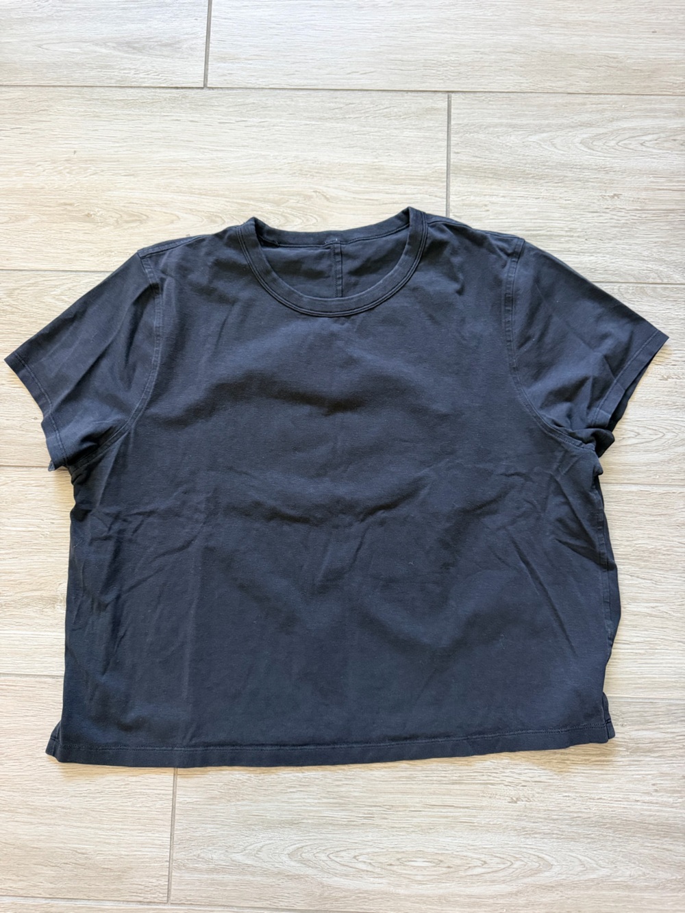 lululemon athletica Women's Short Sleeve Crew Tee - Black